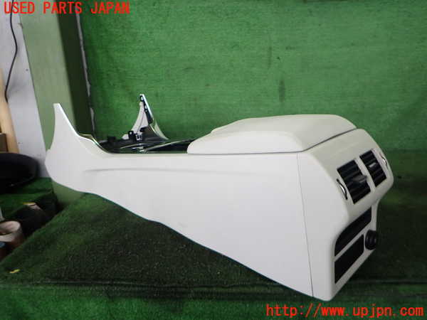 2UPJ-9232297540]ジャガー・XE(JA2NA)センターコンソール 中古_2