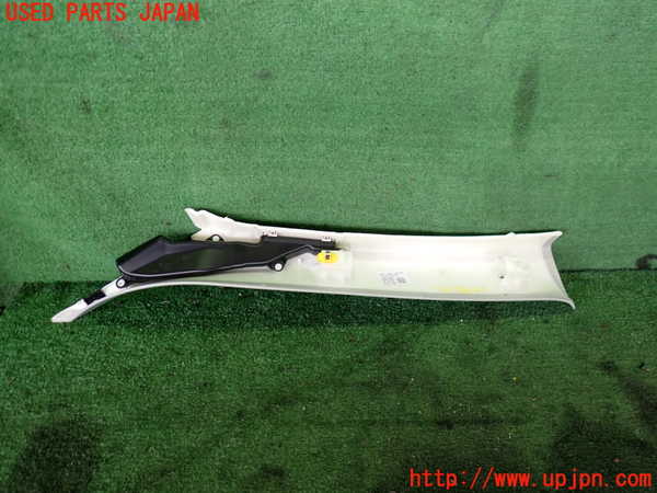 2UPJ-9232297655]ジャガー・XE(JA2NA)右フロントピラートリム 中古_2