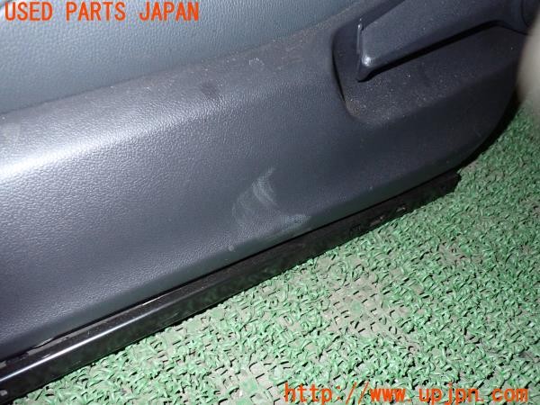 3UPJ=9232300609]アクア GRスポーツ(MXPK11)純正 フロントシートセット 運転席 助手席 中古_4