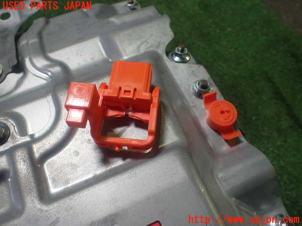 1UPJ-9232306911]アクア(AQUA)(MXPK11)ハイブリッドバッテリー1 中古_4