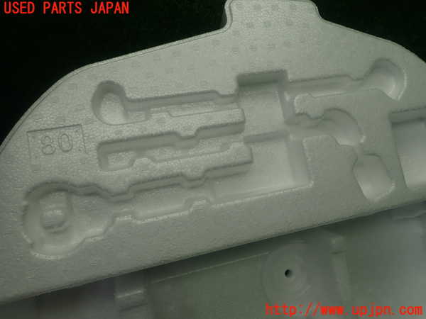1UPJ-9232307771]アクア(AQUA)(MXPK11)ラゲッジトレイ1 中古_3