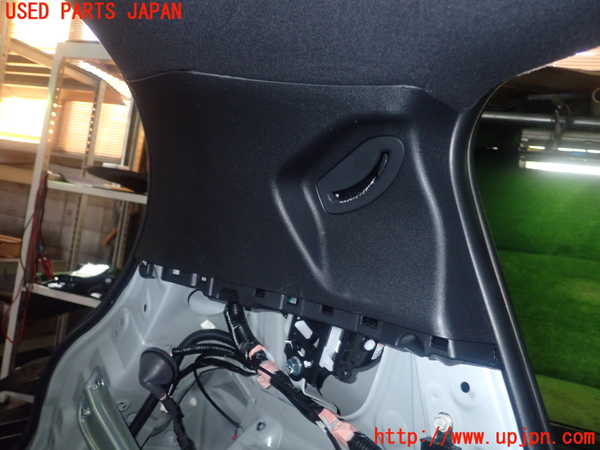 1UPJ-9232307680]アクア(AQUA)(MXPK11)左リアピラートリム 中古_2
