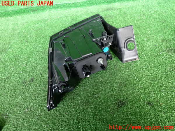 2UPJ-9232311536]DSオートモビルズ ・DS 4(D41YH01)左テールランプ 中古_2