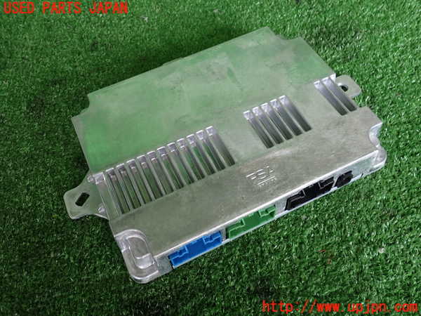 2UPJ-9232316525]DSオートモビルズ ・DS 4(D41YH01)アンプ 中古_2