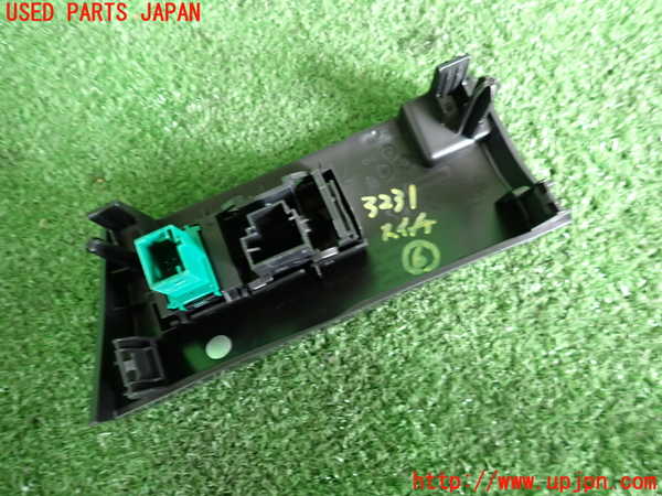 2UPJ-9232316311]DSオートモビルズ ・DS 4(D41YH01)スイッチ6 (バックドア) 中古_2