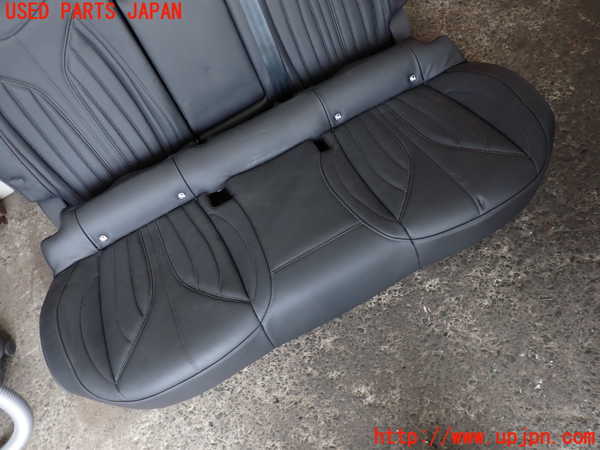 2UPJ-9232317385]DSオートモビルズ ・DS 4(D41YH01)リアシート 中古_4