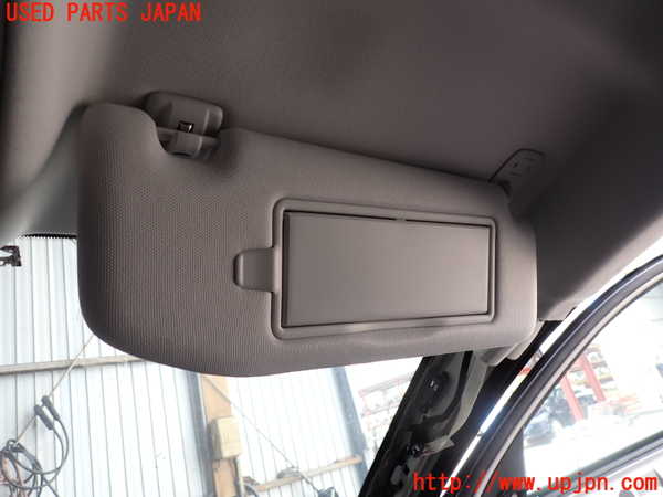 2UPJ-9232317625]DSオートモビルズ ・DS 4(D41YH01)室内サンバイザー右側 中古_2