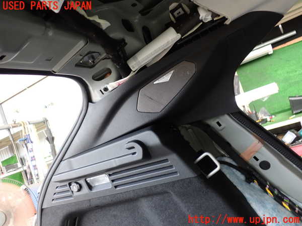 2UPJ-9232317680]DSオートモビルズ ・DS 4(D41YH01)左リアピラートリム 中古_2
