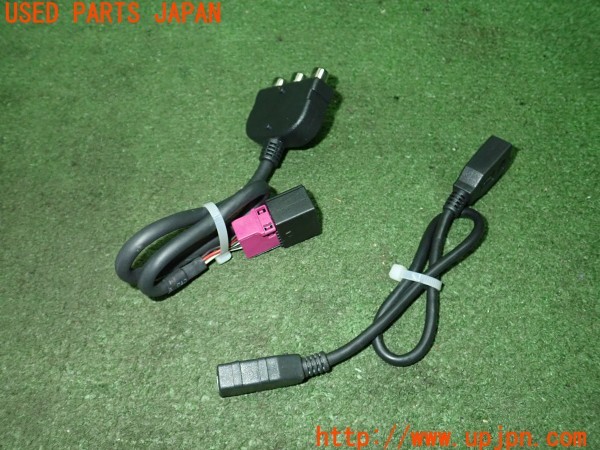 3UPJ=9232320512]VW ザ･ビートル(16CPL)純正 1Z0 972 736 RCAアダプターケーブル 社外USBケーブル付き ナビ用? ハーネス 中古_2