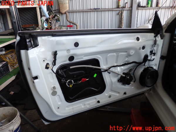 2UPJ-9232321260]VW ザ･ビートル(16CPL)左ドア (43R-004582) 中古_3