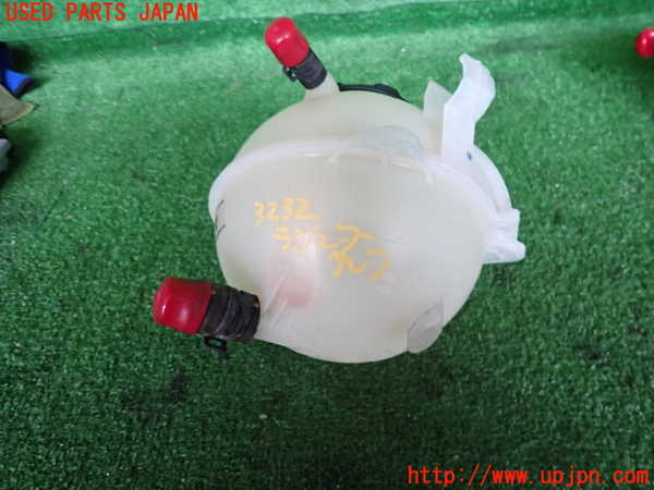 2UPJ-9232322410]VW ザ･ビートル(16CPL)ラジエータータンク 中古_2