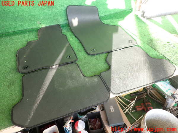 2UPJ-9232327800]VW ザ･ビートル(16CPL)フロアマット 中古_4