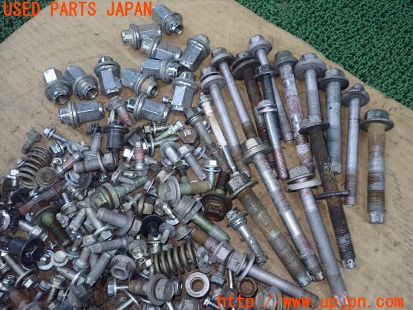 3UPJ=9232330720]アルファードハイブリッド SR(ATH20W)後期 ネジ・ナット・ステー類 セット ジャンク_2