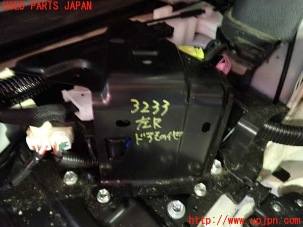 1UPJ-9232331349]アルファードハイブリッド(ATH20W)左後パワースライドドアユニット 中古_2