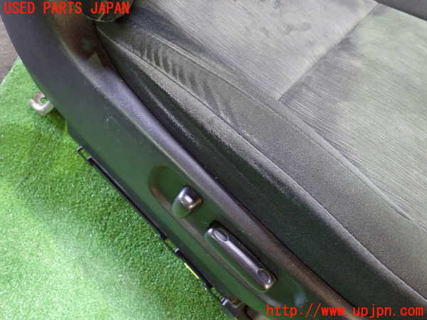 1UPJ-9232337035]アルファードハイブリッド(ATH20W)運転席シート 中古_4