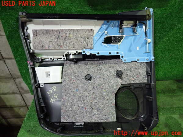 1UPJ-9232331234]アルファードハイブリッド(ATH20W)右前ドア内張り 中古_3