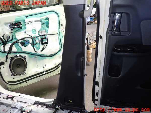 1UPJ-9232337665]アルファードハイブリッド(ATH20W)右センターピラートリム 中古_3
