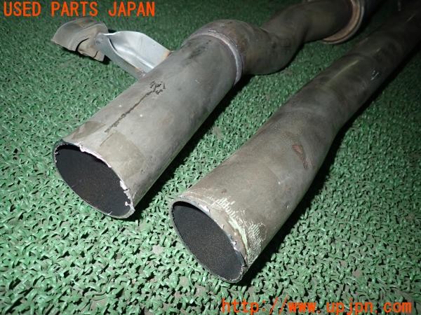 3UPJ=9232340152]ベンツ CLA250 4MATIC(117346)純正 A2464910100 A2464910600 マフラー 2分割カット 中古_3