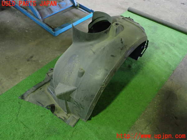 1UPJ-9232341090]ベンツ CLA250 4MATIC(117346 C117)右前フェンダーライナー 中古_2