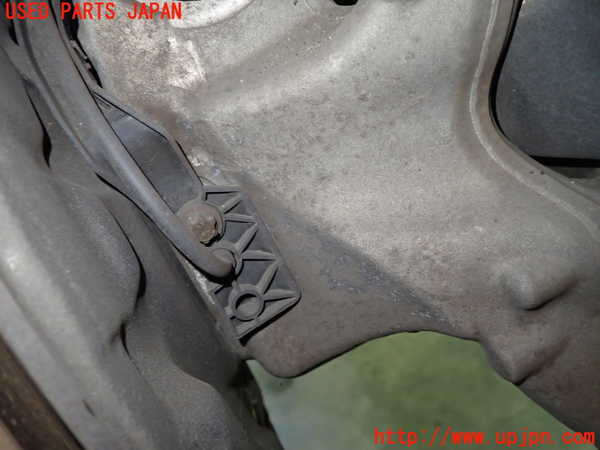 1UPJ-9232344300]ベンツ CLA250 4MATIC(117346 C117)右リアナックルハブ 中古_2