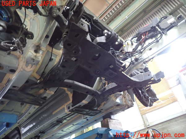 1UPJ-9232345285]ベンツ CLA250 4MATIC(117346 C117)フロントメンバー 中古_2
