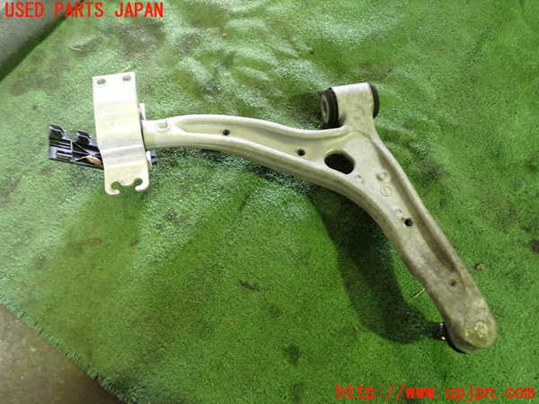 1UPJ-9232345186]ベンツ CLA250 4MATIC(117346 C117)左フロントロアアーム1 中古_4