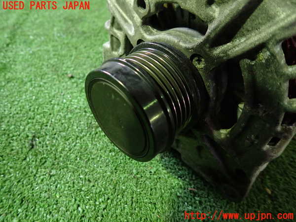 1UPJ-9232346015]ベンツ CLA250 4MATIC(117346 C117)オルタネーター(ダイナモ) 中古_2