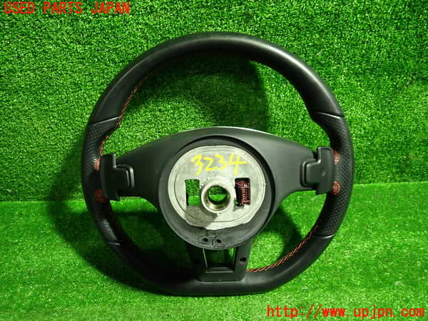 1UPJ-9232347855]ベンツ CLA250 4MATIC(117346 C117)ステアリングホイール 中古_2