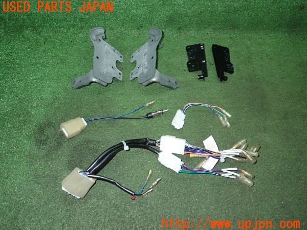 3UPJ=9232350512]GR86(BRZ)RC(ZN8 B型)社外 オーディオハーネス ブラケット 付き 中古_2