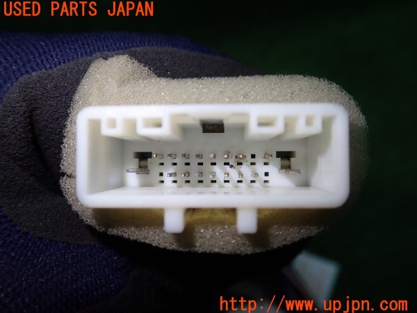 3UPJ=9232350512]GR86(BRZ)RC(ZN8 B型)社外 オーディオハーネス ブラケット 付き 中古_5