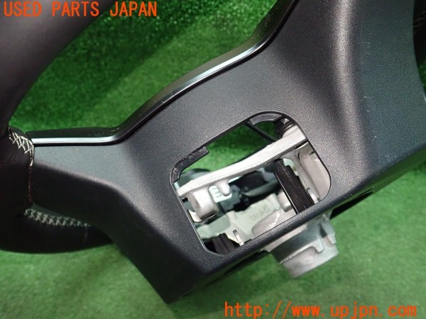 3UPJ=9232350617]GR86(BRZ)RC(ZN8 B型)純正 ステアリング 中古_3
