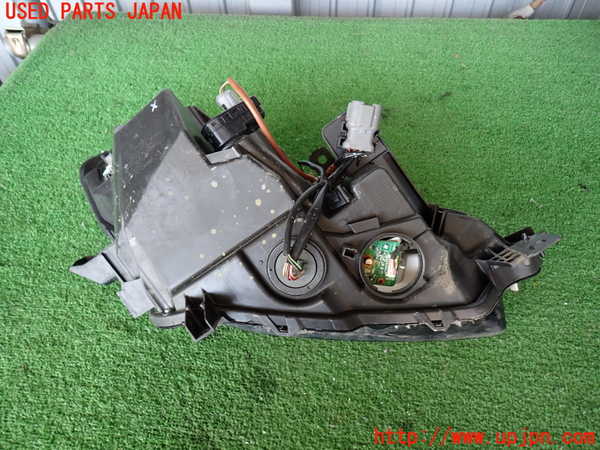 2UPJ-9232351132]GR86(BRZ)(ZN8)左ヘッドライト LED (ジャンク品) 中古_4