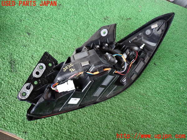2UPJ-9232351536]GR86(BRZ)(ZN8)左テールランプ (ジャンク品) 中古_4