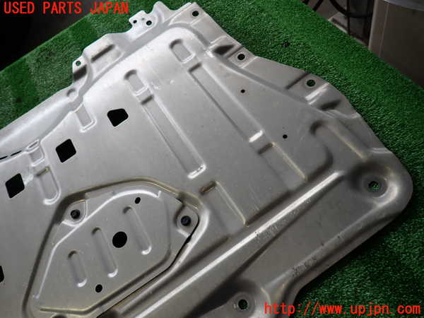 2UPJ-9232352170]GR86(BRZ)(ZN8)エンジンアンダーカバー 中古_3