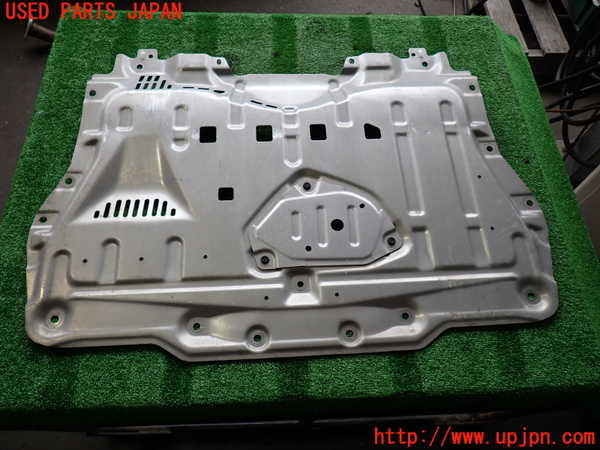2UPJ-9232352170]GR86(BRZ)(ZN8)エンジンアンダーカバー 中古_4