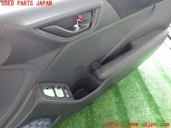 2UPJ-9232351234]GR86(BRZ)(ZN8)右ドア内張り 中古_4