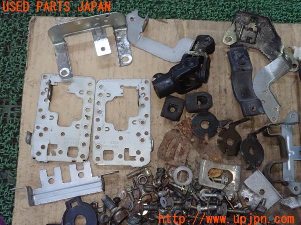 3UPJ=9232360720]カローラレビン GT APEX(AE92)ネジ・ナット・ステー類 セット ジャンク_2