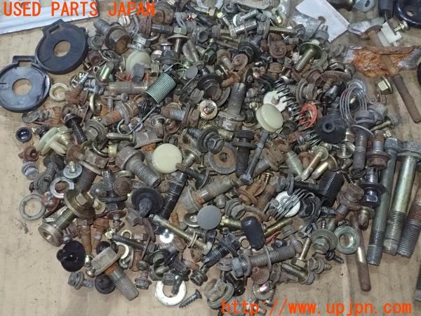 3UPJ=9232360720]カローラレビン GT APEX(AE92)ネジ・ナット・ステー類 セット ジャンク_5