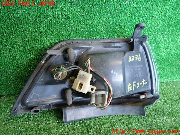2UPJ-9232361152]カローラ レビン(AE92)左コーナーランプ 中古_2