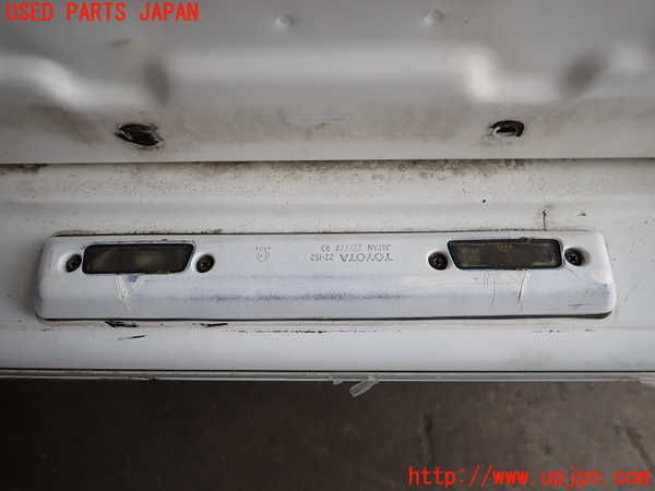 2UPJ-9232361610]カローラ レビン(AE92)リアバンパー 中古_3
