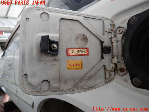 2UPJ-9232361690]カローラ レビン(AE92)フューエルリッド 中古_3