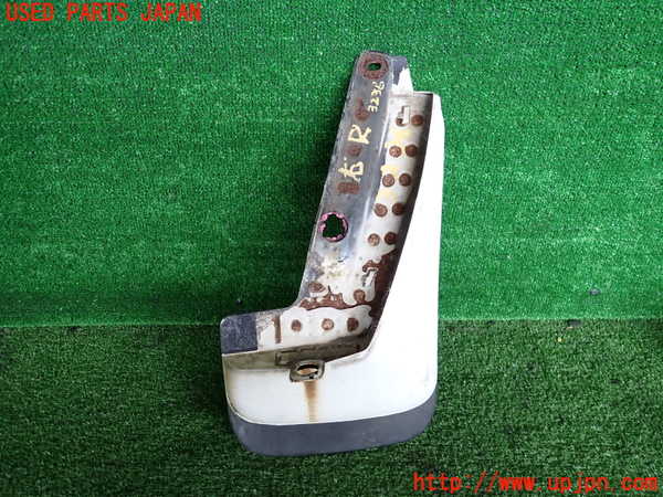 2UPJ-9232361454]カローラ レビン(AE92)右リアマッドガード(泥除け) (ジャンク品) 中古_2