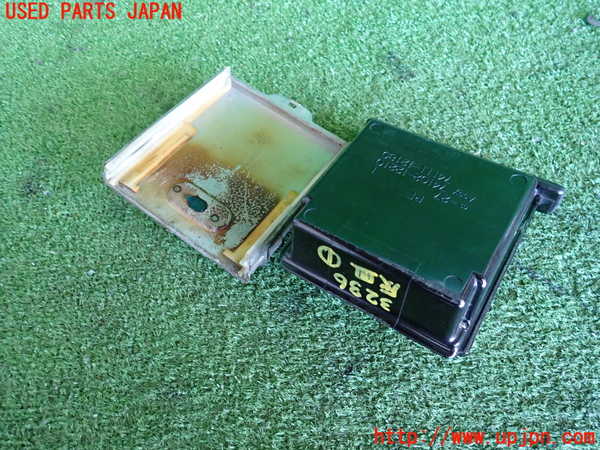 2UPJ-9232367821]カローラ レビン(AE92)灰皿1 中古_3