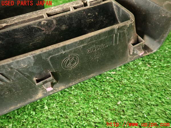 2UPJ-9232371050]アルファロメオ・156 GTA(932AXB)ラジエターグリル 中古_5