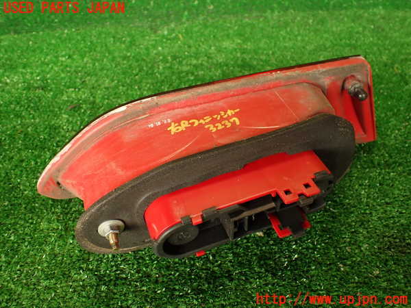 2UPJ-9232371550]アルファロメオ・156 GTA(932AXB)右リアフィニッシャー 中古_4