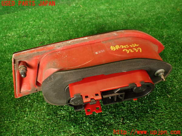 2UPJ-9232371552]アルファロメオ・156 GTA(932AXB)左リアフィニッシャー 中古_4