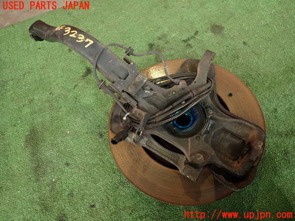 2UPJ-9232374290]アルファロメオ・156 GTA(932AXB)右フロントナックルハブ 中古_2