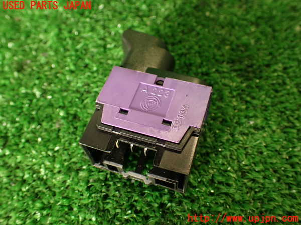 2UPJ-9232376245]アルファロメオ・156 GTA(932AXB)左前パワーウィンドウスイッチ 中古_3