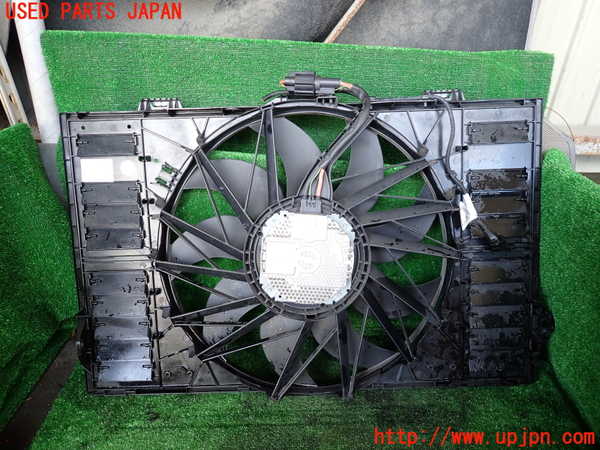 1UPJ-9232386836]ポルシェ・パナメーラ S E-ハイブリッド(970CGEA)電動ファン1 中古_2