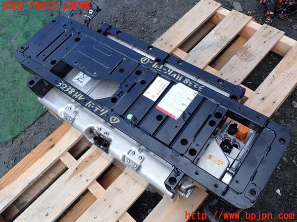 1UPJ-9232386911]ポルシェ・パナメーラ S E-ハイブリッド(970CGEA)ハイブリッドバッテリー1 【ジャンク】_2